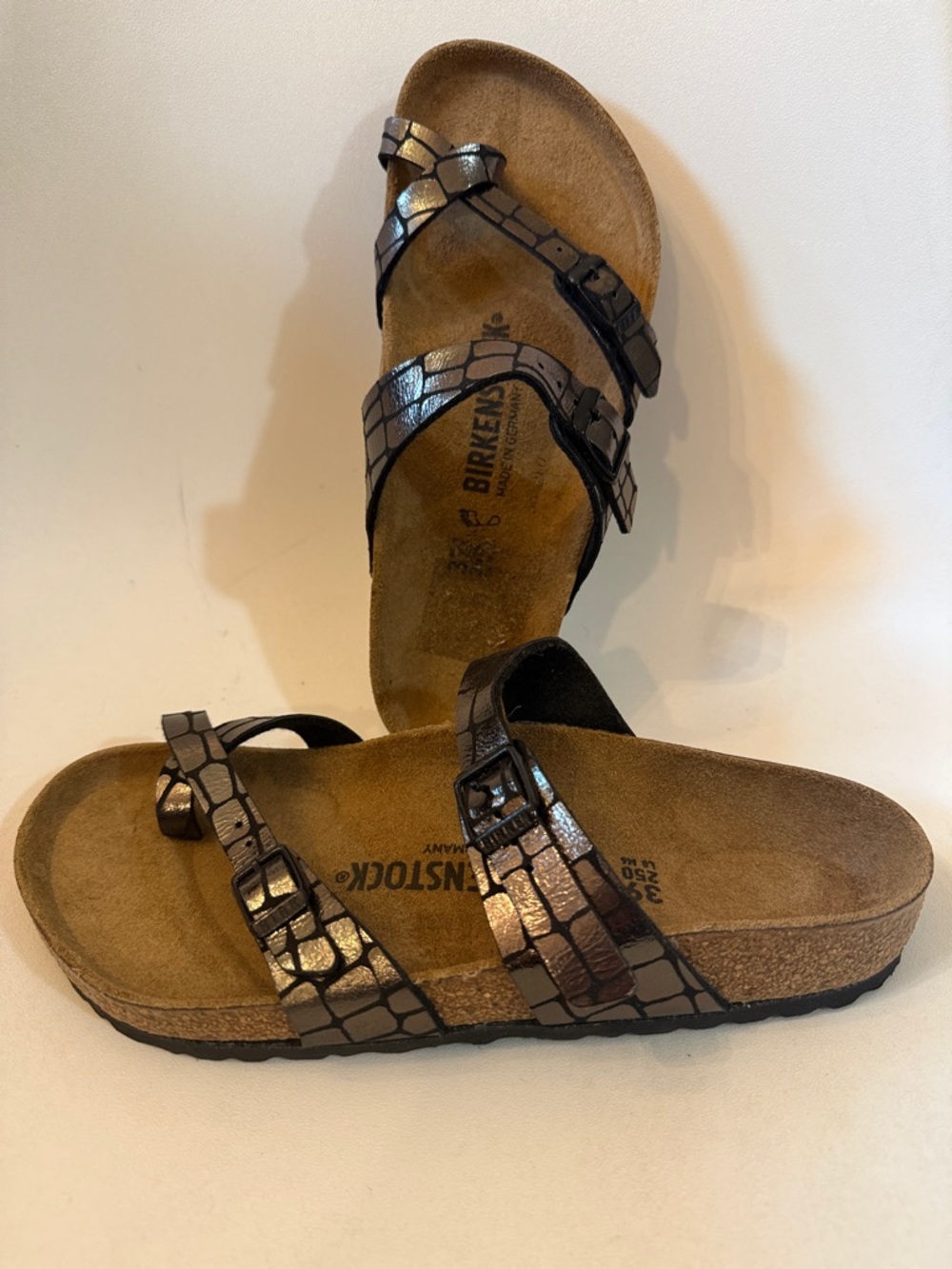 Birkenstock Women’s Metallic Brown Madrid-Style Cork Sandals size 39 or 8 to 8.5
